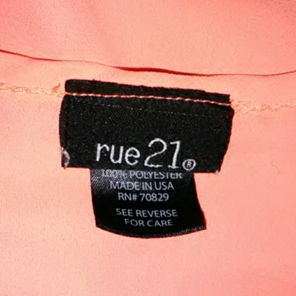 Tee-shirt - Picture 4 of 4